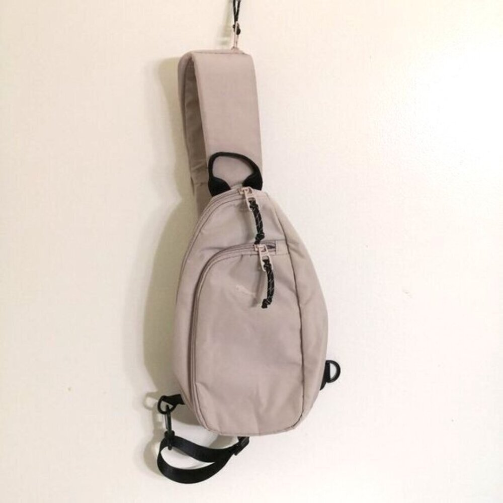 NWOT Puma Myraid Sling‎ Bag in Light Beige